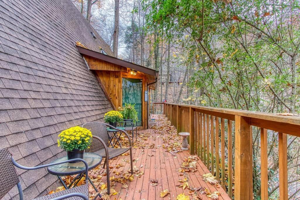 Mountain Springs Chalet 蓋特林堡 外观 照片